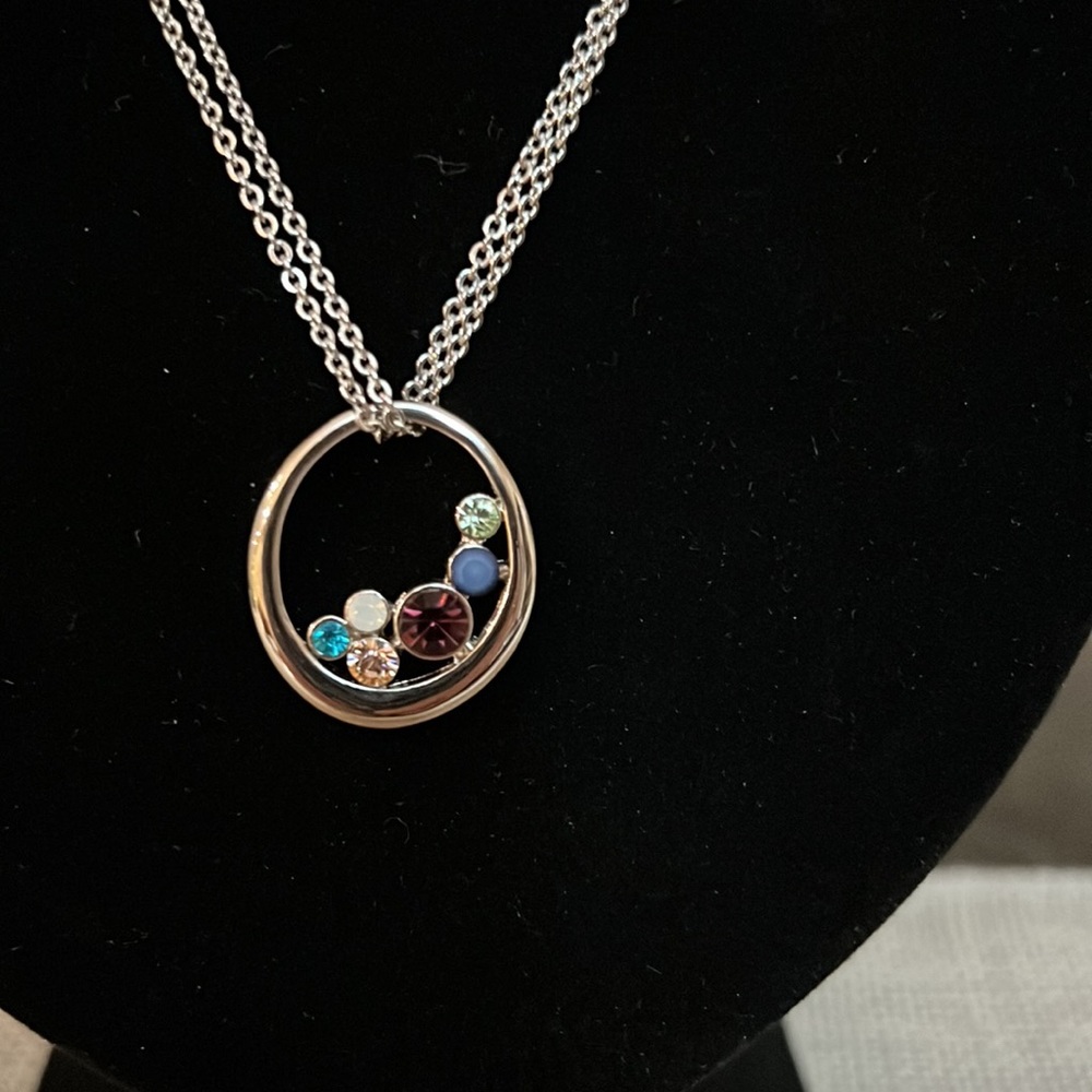 Necklace - Picture 2 of 4